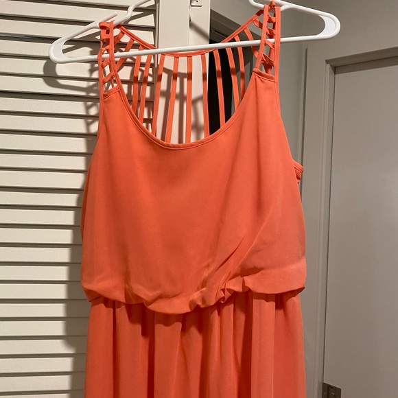 Socialite Cage Back Chiffon Maxi Dress (Small) - Picture 3 of 5